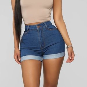 High Rise Medium Wash Roll Cuff Denim Jean Shorts, Size: 3